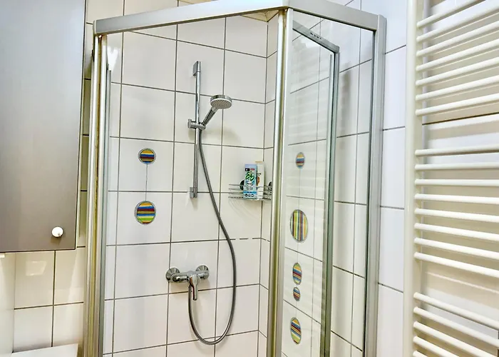 Stylish Near Airport Schwechat