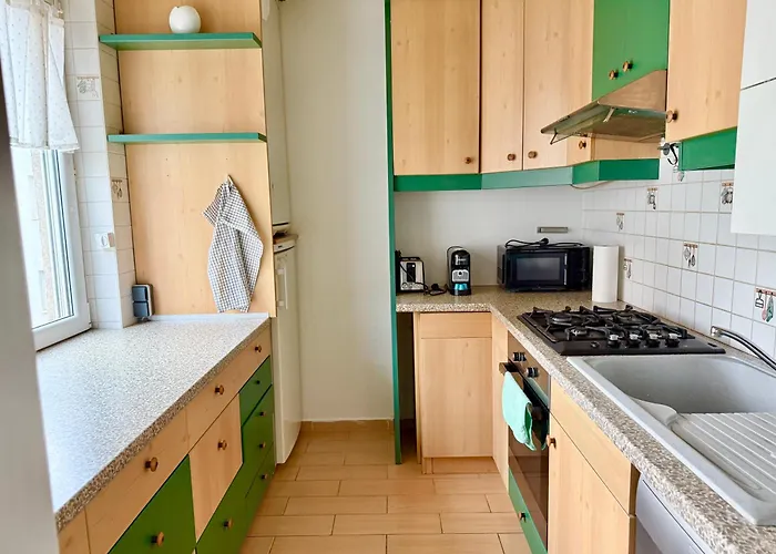 Stylish Near Airport Schwechat